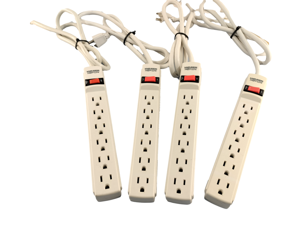 Lot of 4 TRIPP LITE #56 125v 15A Power Strip